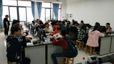 基础医学院顺利完成“bat365在线官网平台2017年秋季学期2016级中医、临床第一分阶段考试”工作