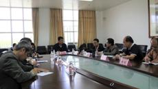 bat365在线官网平台书记尤剑鹏莅临图书馆调研