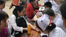 一附院仙葫院区专家博士团在周边社区开展惠民义诊活动