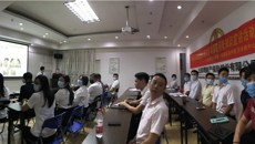 一附院举办关爱白领上班族健康义诊活动