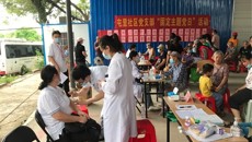 一附院组织仙葫院区专家走进屯里社区开展送医送健康义诊活动