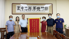对症治疗解除长期病痛 患者为附属瑞康医院送来三面锦旗