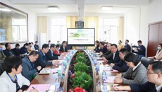 bat365在线官网平台书记尤剑鹏带队到第一临床医学院召开教学检查座谈会
