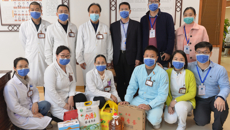 附属国际壮医医院领导开展春节前走访慰问活动