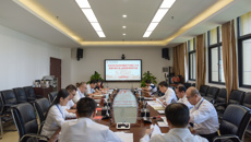 附属国际壮医医院：医院领导班子专题学习党的二十大报告