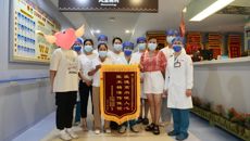 【附属国际壮医医院】光荣榜丨硬皮病患者“组队”送锦旗