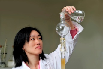 中药化学实验.jpg