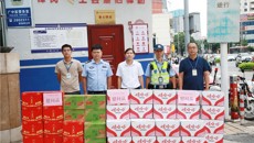 一附院领导率队慰问南宁市公安局一线民警