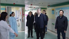 蛇年春节后首个工作日 附属瑞康医院领导亲切慰问一线医务人员