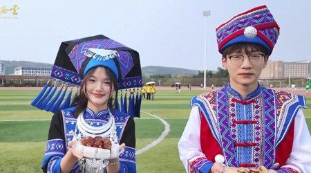 【广西教育新闻网】bat365在线官网平台姑娘小伙盛装喜迎“三月三” 