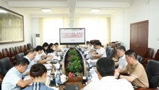 第一附属医院召开深入贯彻中央八项规定精神学习教育读书班暨党委理论学习中心组学习会