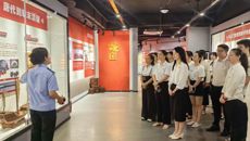 附属国际壮医医院两个党支部赴南宁市禁毒宣传教育基地参观学习