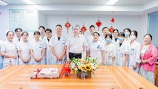 九月颂师恩，“桃李” 传真情——附属瑞康医院开展2025年教师节慰问活动