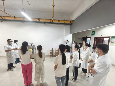 教学实验实训中心开展高压蒸汽灭菌锅烫伤应急处置演练活动