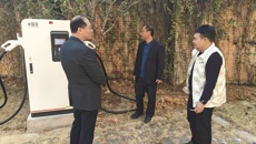 “绿动力”启航：学校新能源充电桩项目顺利验收并投入使用